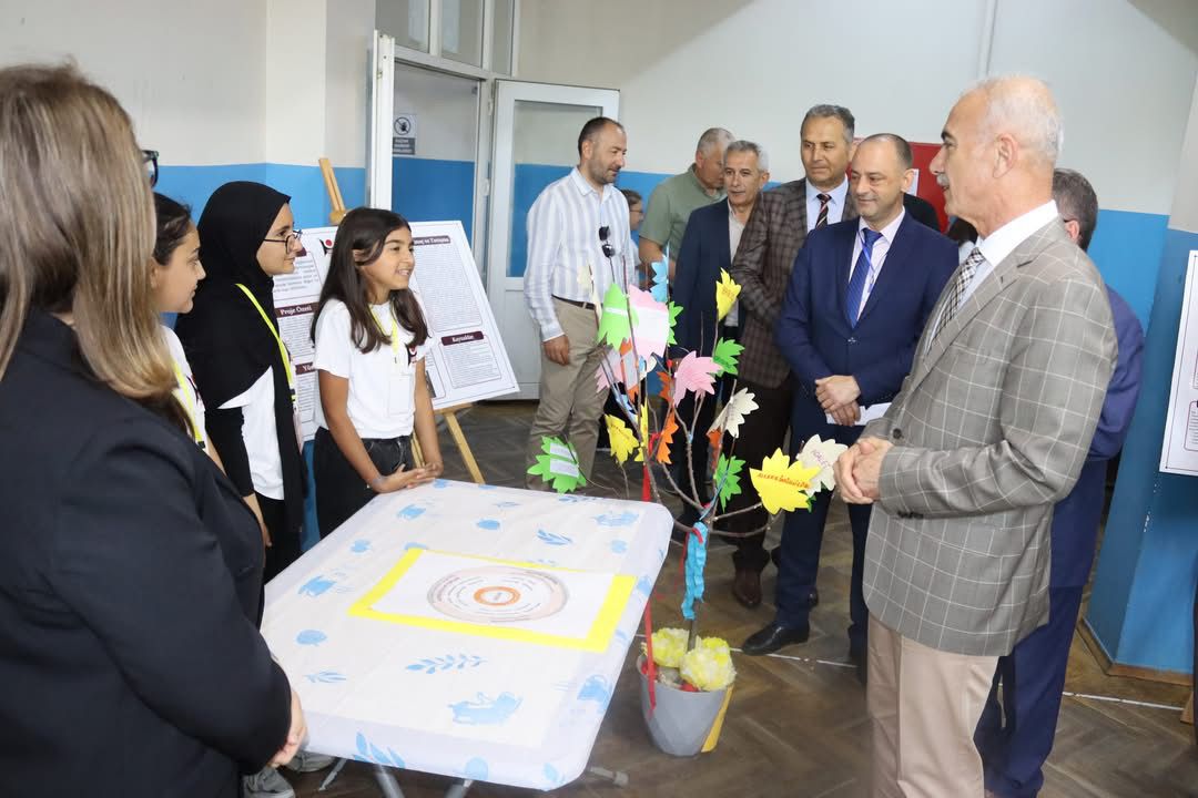 Kaymakam ERDOĞDU Tübitak Bilim Fuarı Açılışına Katıldı