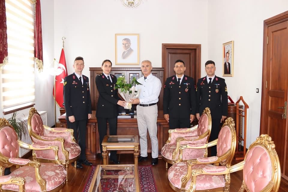 Jandarma Teşkilatının 186. Kuruluş Yıl dönümünde Kaymakam Ahmet ERDOĞDU'ya Nezaket Ziyareti